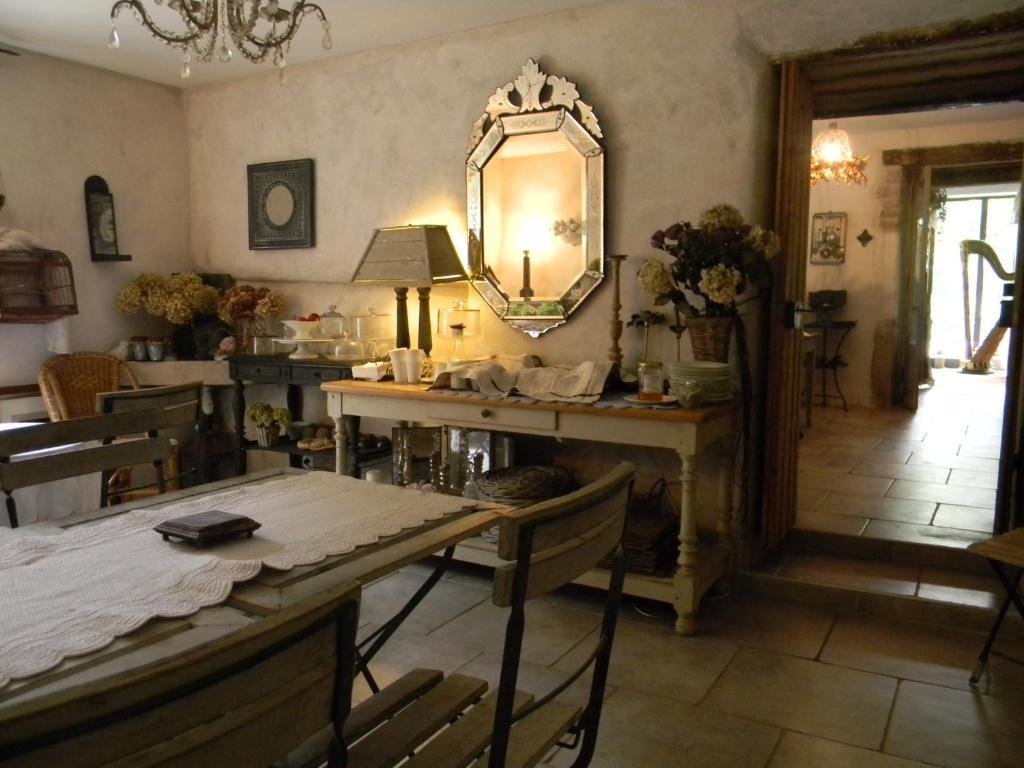 La Grange A Nicolas Baume-les-Messieurs Kültér fotó